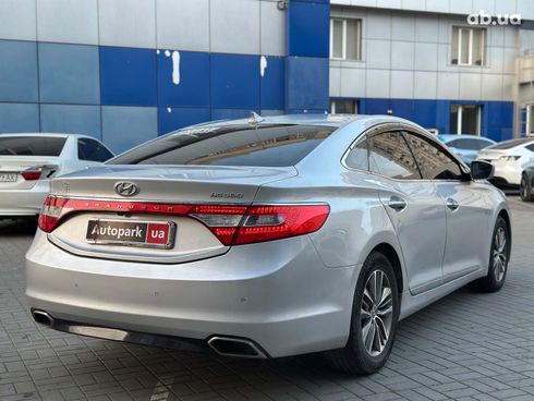 Hyundai Grandeur 2014 серый - фото 5