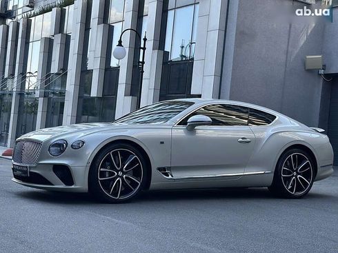 Bentley Continental GT 2018 - фото 12