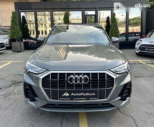 Audi Q3 2019 - фото 6