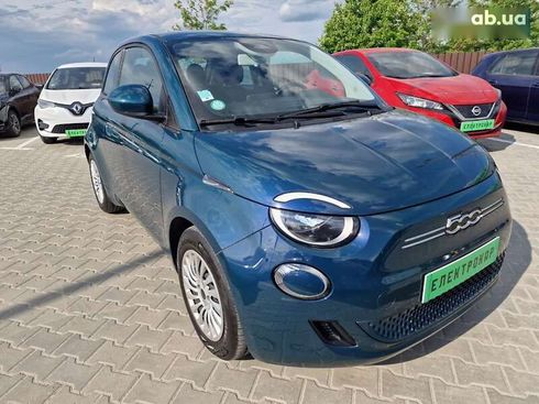 Fiat 500E 2022 - фото 5