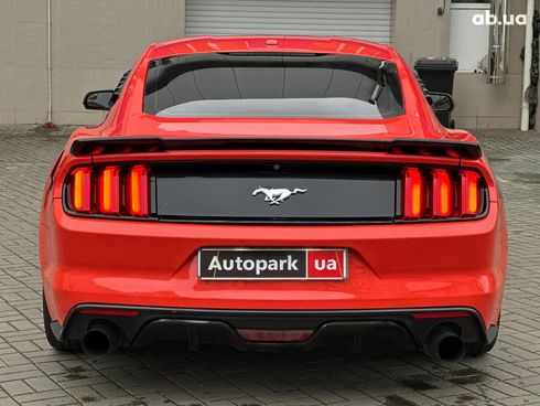 Ford Mustang 2014 оранжевый - фото 8