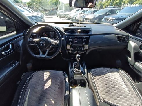 Nissan Rogue 2017 белый - фото 29