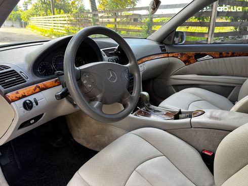 Mercedes-Benz E-Класс 2004 серый - фото 15