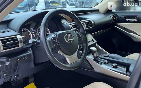 Lexus IS 2013 - фото 15