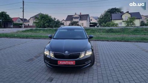 Skoda Octavia 2019 - фото 5