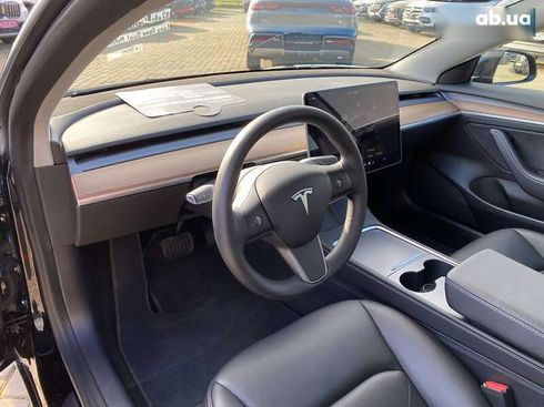 Tesla Model 3 2022 - фото 9