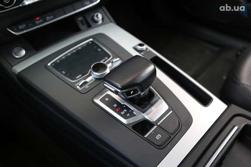 Audi Q5 2018 - фото 23