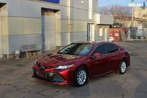 Toyota Camry 2017 - фото 14