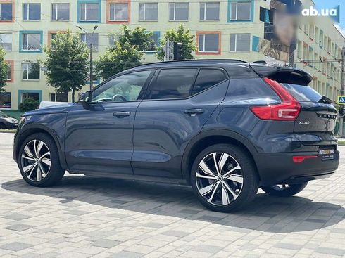 Volvo XC40 2021 - фото 23