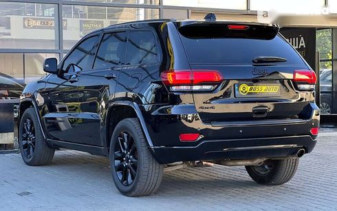 Jeep Grand Cherokee 2017 - фото 4