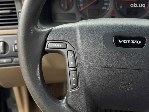 Volvo V70 2002 серый - фото 27