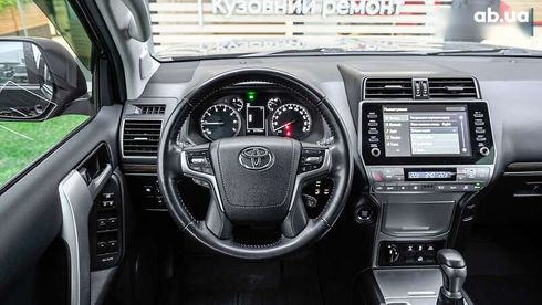 Toyota Land Cruiser Prado 2021 - фото 9