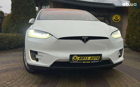 Tesla Model X 2018 - фото 11