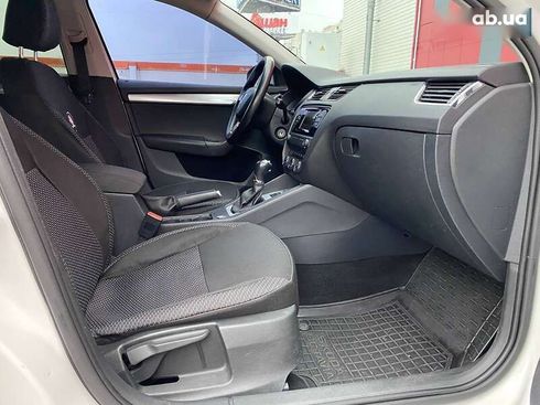 Skoda Octavia 2015 - фото 20