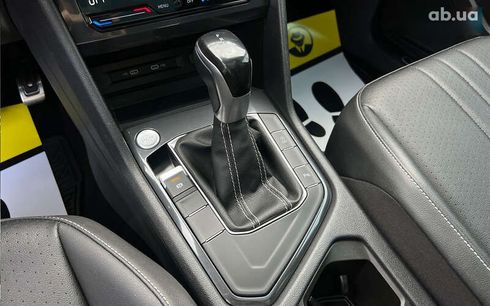 Volkswagen Tiguan 2022 - фото 19