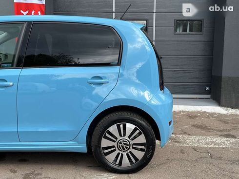 Volkswagen e-Up 2021 - фото 6