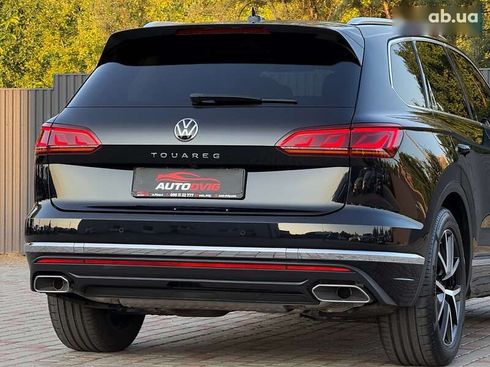 Volkswagen Touareg 2022 - фото 24