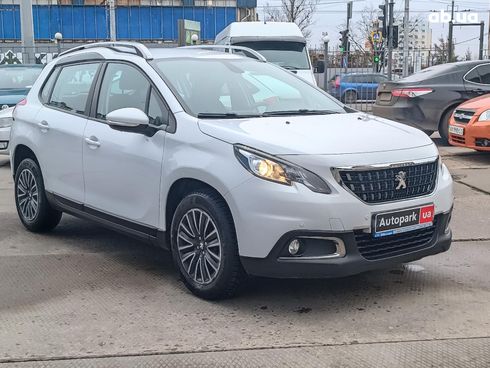 Peugeot 2008 2017 белый - фото 17