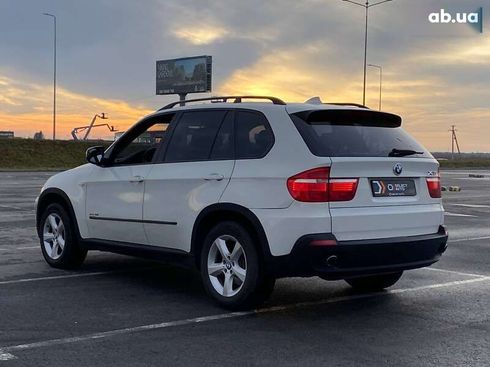 BMW X5 2010 - фото 2