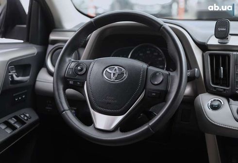 Toyota RAV4 2014 - фото 12