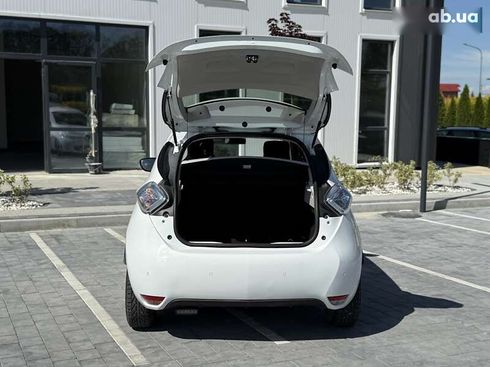 Renault Zoe 2018 - фото 10