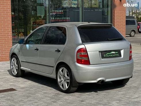 Skoda Fabia 2005 - фото 5
