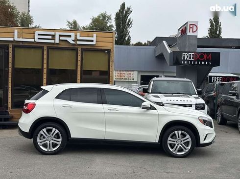 Mercedes-Benz GLA-Класс 2016 - фото 8