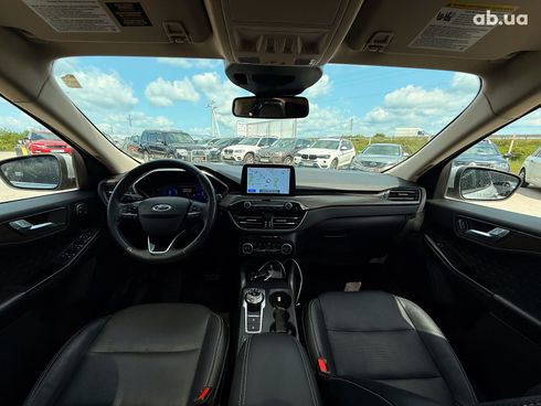 Ford Escape 2019 серый - фото 27