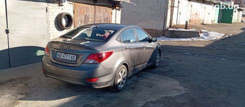 Hyundai Accent 2011 - фото 14