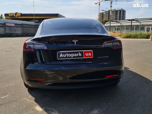 Tesla Model 3 2018 черный - фото 6