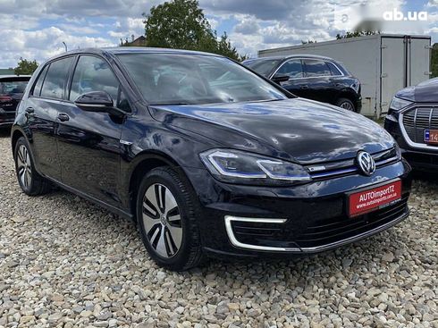 Volkswagen e-Golf 2020 - фото 22