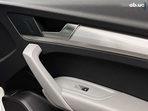 Audi Q5 2017 - фото 30