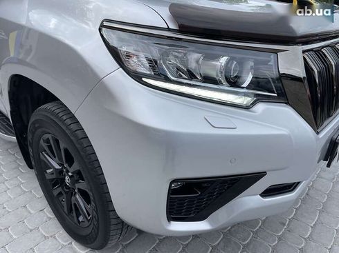 Toyota Land Cruiser Prado 2021 - фото 26