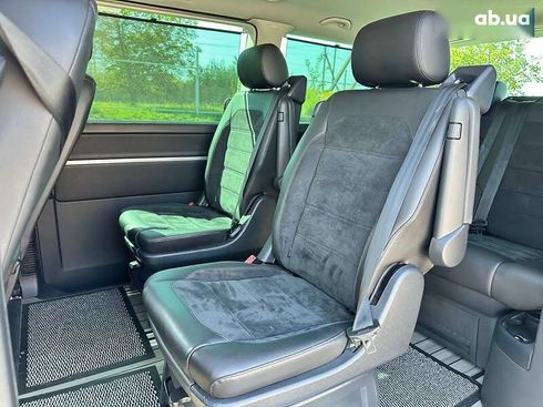 Volkswagen Multivan 2019 - фото 18