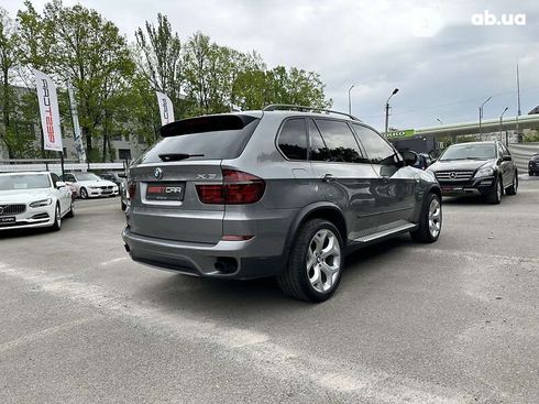 BMW X5 2010 - фото 14