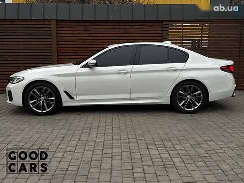 BMW 5 серия 2020 - фото 4