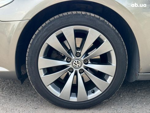 Volkswagen Passat CC 2009 коричневый - фото 9