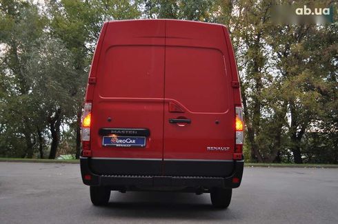 Renault Master 2020 - фото 16