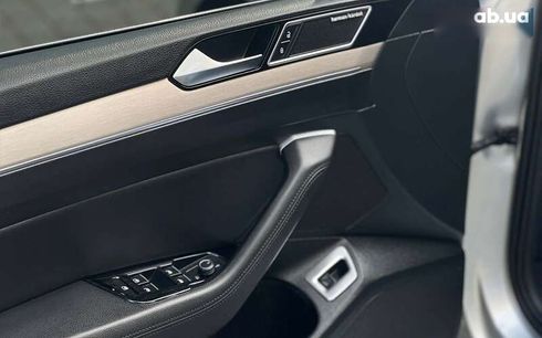 Volkswagen Passat 2015 - фото 11