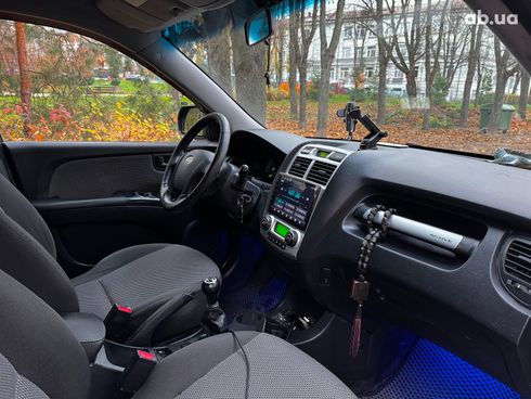 Kia Sportage 2008 серый - фото 24