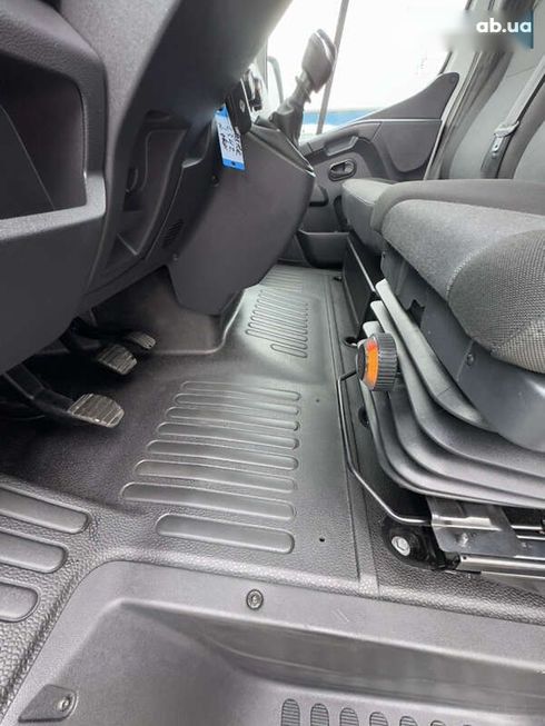 Renault Master 2020 - фото 20