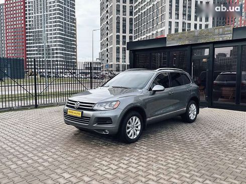 Volkswagen Touareg 2013 - фото 3