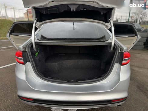 Ford Fusion 2016 - фото 18