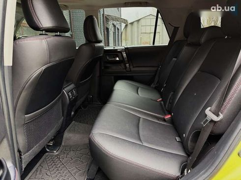 Toyota 4Runner 2021 - фото 27