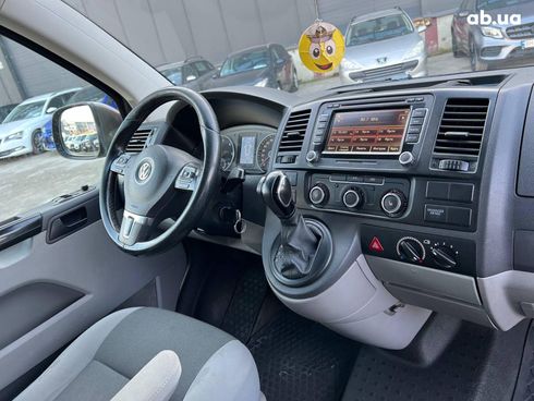 Volkswagen Transporter 2014 коричневый - фото 40