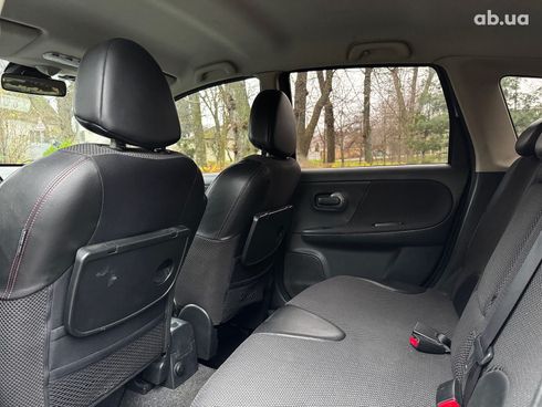 Nissan Note 2008 серый - фото 25