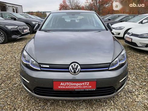 Volkswagen e-Golf 2019 - фото 18