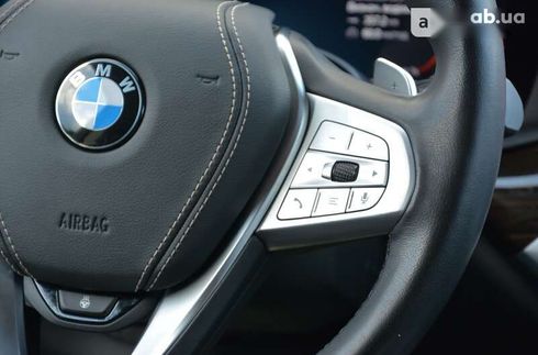 BMW X7 2021 - фото 30