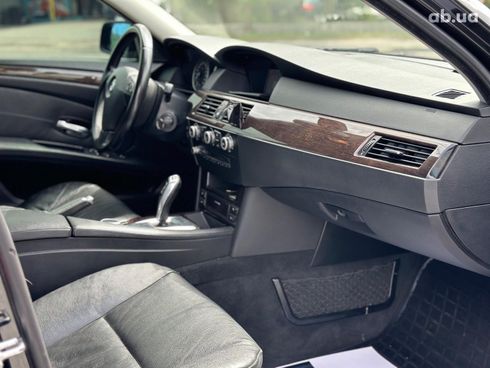 BMW 5 серия 2007 черный - фото 11