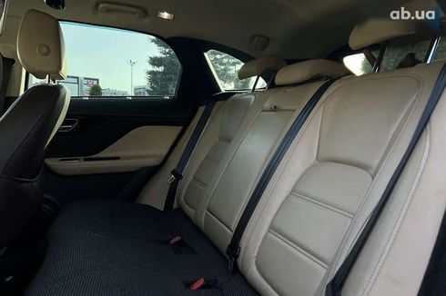 Jaguar F-Pace 2017 - фото 20